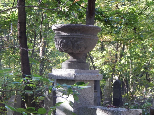 Architettura Del Cimitero Monumenti Lapidi Tombe — Foto Stock