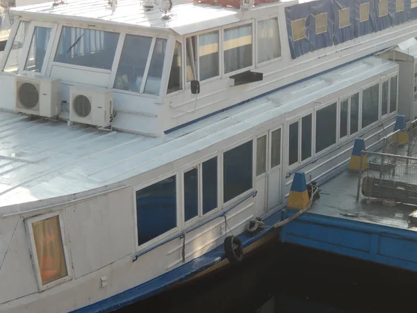 Bateaux Fluviaux Dans Les Détails Les Éléments Navire — Photo