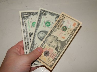 Dünya, Döviz Kuru, para çifti farklı ülkelerin para birimi