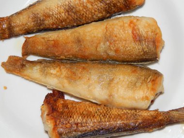 Elle yapılan çeşitli yemekler.