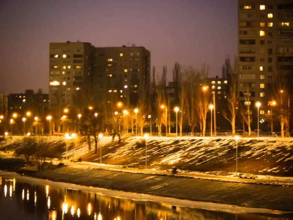 Iluminação Nas Luzes Noite Cidade — Fotografia de Stock