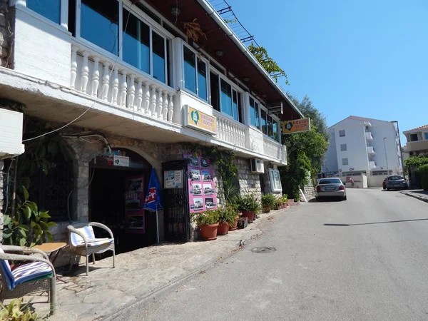 Petrovac Monténégro Septembre 2014 Les Gens Dans Rue — Photo