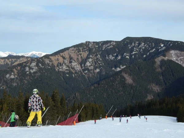 Jasna Slovakien Januari 2014 Ski Resort Och Personer — Stockfoto