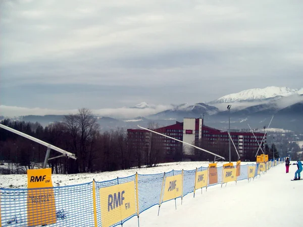 Zakopane Polonya Ocak 2012 Kayak Merkezi Insanlar — Stok fotoğraf