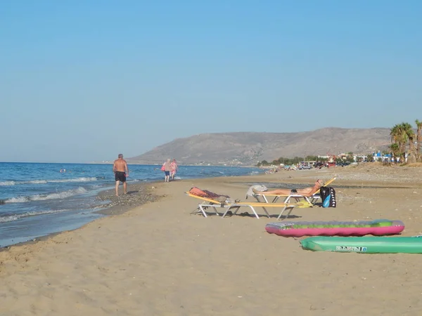 Kavros Crete Greece Августа 2014 Года Люди Пляжах — стоковое фото