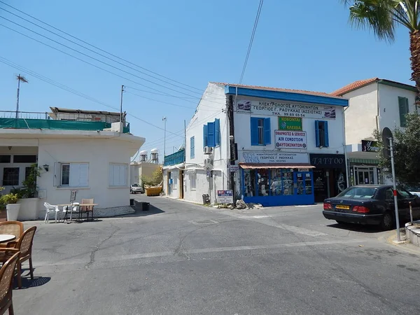 塞浦路斯拉纳卡 2015年7月29日 街头的人 — 图库照片