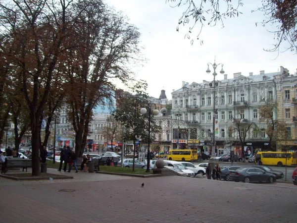 Kiew Ukraine Juli 2012 Menschen Und Auto Auf Den Straßen — Stockfoto