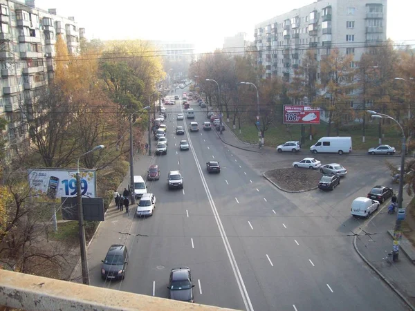 Kiev Ukraine September 2012 Masyarakat Dan Mobil Jalan Jalan — Stok Foto