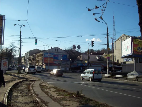 Kiev Ucrânia Setembro 2012 Pessoas Carros Nas Ruas — Fotografia de Stock