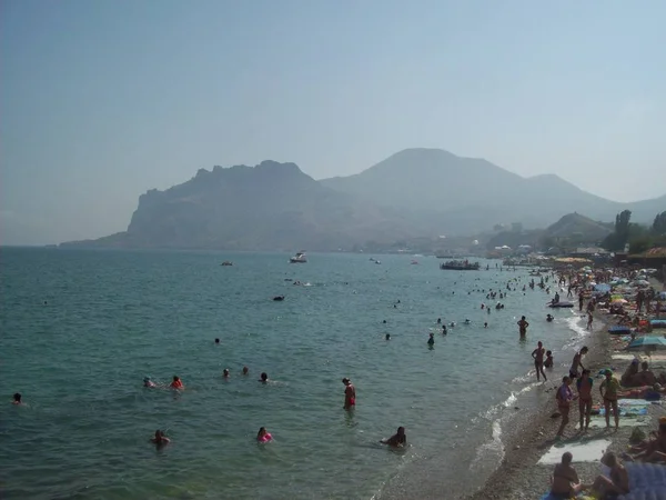 Sudak Crimea Juli 2010 Mensen Straat — Stockfoto