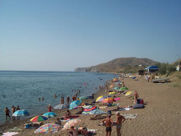 Sudak Crimea Июля 2010 Года Люди Улицах — стоковое фото