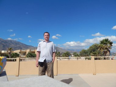 Kavros, Crete, Yunanistan - 16 Ağustos 2014: Oleg Prokopenko Model ben