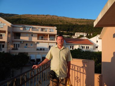 Petrovac, Karadağ - 29 Ağustos 2014. Oleg Prokopenko model