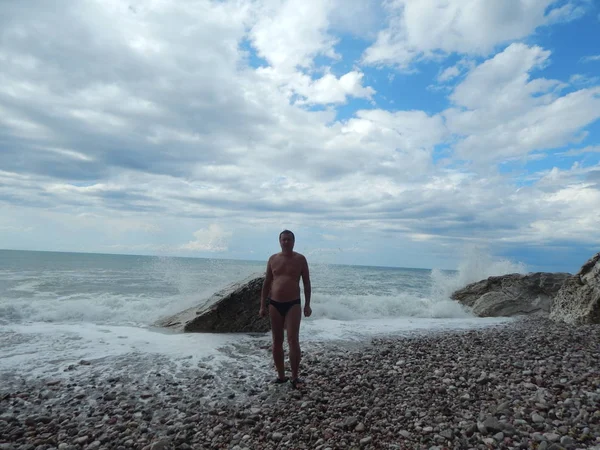 Petrovac, Karadağ - 29 Ağustos 2014. Oleg Prokopenko model