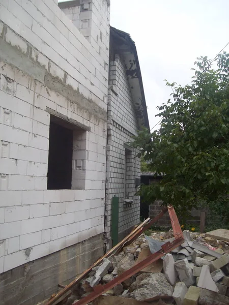 Costruzione del cottage da materiali da costruzione — Foto Stock