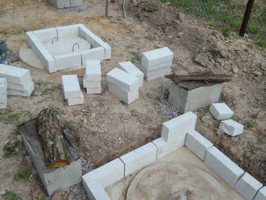 Yapı tuğlaları, iş için taş malzemeler