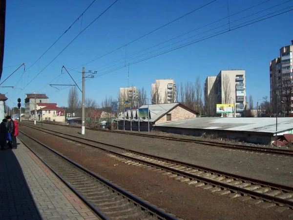 Irpin, Ukrayna - 27 Mart 2011. Şehirde sokaklarda insanlar — Stok fotoğraf