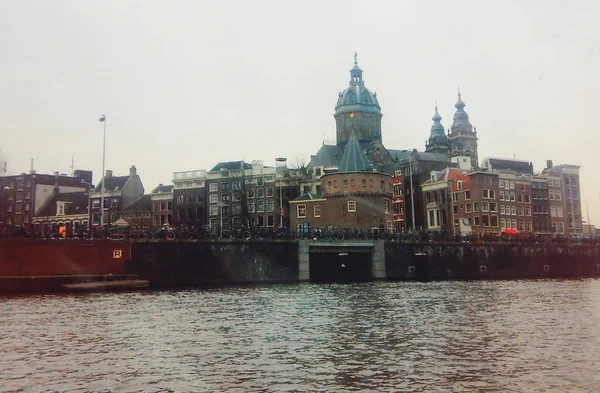 Amsterdam, Nizozemsko-25. prosince 2007: architektura a PEO — Stock fotografie