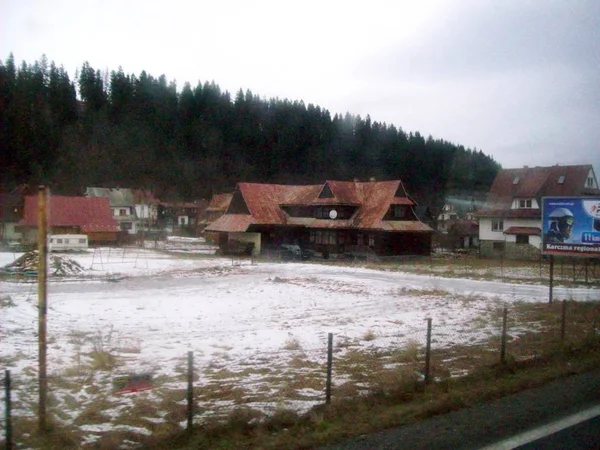 Road, Polonya - 5 Ocak 2012: Mimari, simgesel yapılar ve arazi — Stok fotoğraf