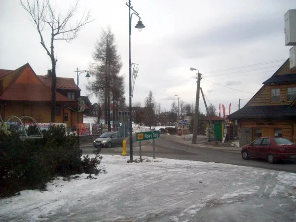 Road, Польща-5 січня 2012: архітектура, пам'ятки і земля — стокове фото
