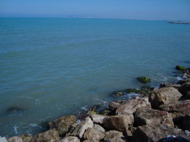 Durres, Arnavutluk - 25 Mayıs 2017: Mimarlık, peyzaj ve natu