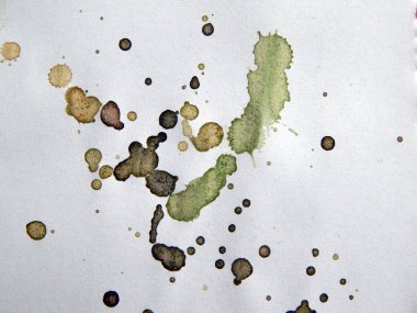 Suluboya çizimler beyaz kağıt arka plan üzerine çizilmiş boyalar