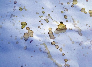 Suluboya çizimler beyaz kağıt arka plan üzerine çizilmiş boyalar