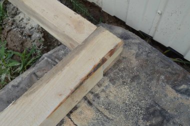 Ahşap çerçeveli bina inşaatı