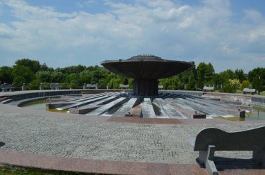 Buky, Ukrayna-22 Haziran 2019: Mimarlık ve insanlar St