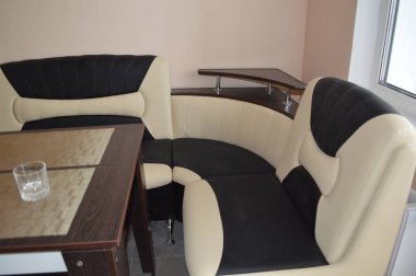 Bir konut binasında daire iç