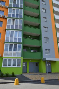 Yüksek katlı konut bina cephelerinin dış cephesi