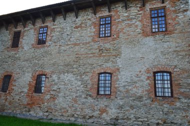 Antik bir kalenin mimarisi