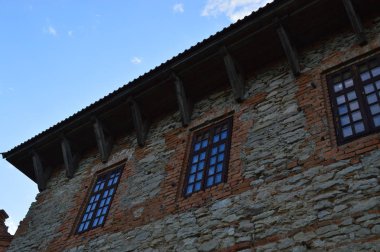 Antik bir kalenin mimarisi