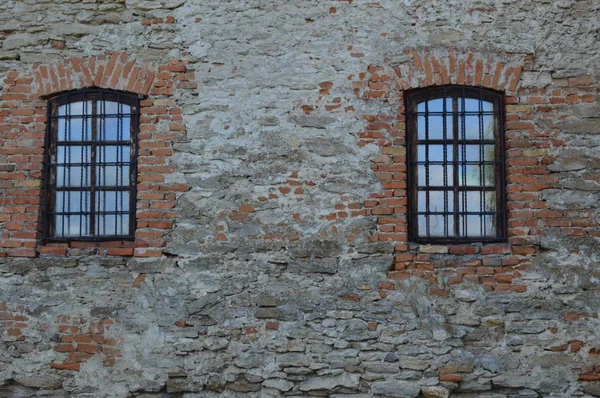 Antik bir kalenin mimarisi