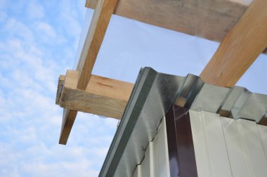 Çatı inşaatı ve çatı kaplaması