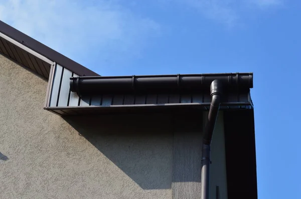 Dachkonstruktion und Dacheindeckung — Stockfoto