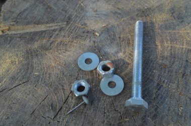 İnşaat ve onarım için bağlantı elemanları