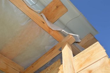 Bağlantı elemanları ile çerçeve oluşturmanın güçlendirilmesi