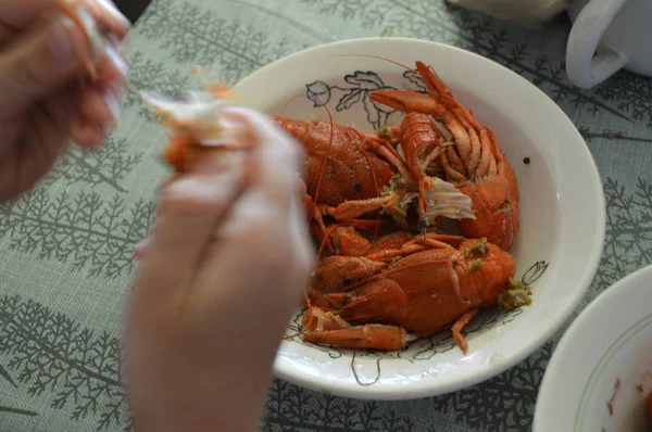 Prepared boiled crayfish in a plate — Stock Photo, Image