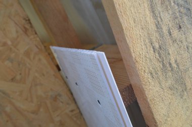Çatı yalıtımı için polivinil klorür soffits