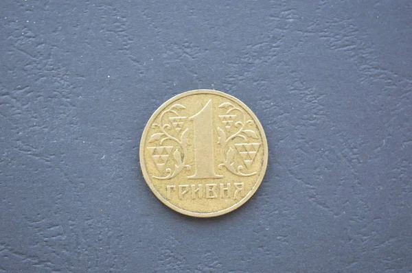 Монети різних країн і деномінацій — стокове фото