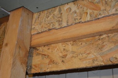 Çerçevenin iç kısmında alçıpan olan yalıtımı