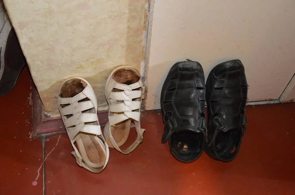 Zapatos secos después del lavado al final de la temporada — Foto de Stock