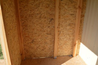 Evde ahşap yonga kaplama