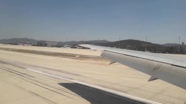 MUGLA, TURKISH - HAZİRAN 01, 2020: Havalimanı Bodrum uçağı indi