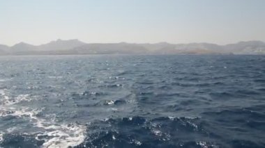 Türkiye 'de Ege Denizi, dağlar ve kıyı manzarası