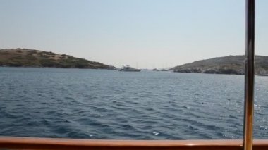 Türkiye 'de Ege Denizi, dağlar ve kıyı manzarası