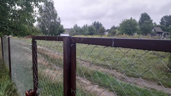 Raindrops Net Gate Site — Stock Photo, Image