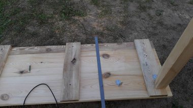 Ranzayı kendi ellerinle kerestelerden yapma işlemi.