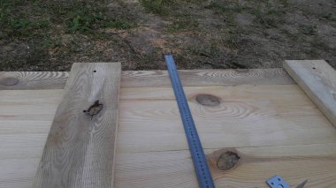 Ranzayı kendi ellerinle kerestelerden yapma işlemi.